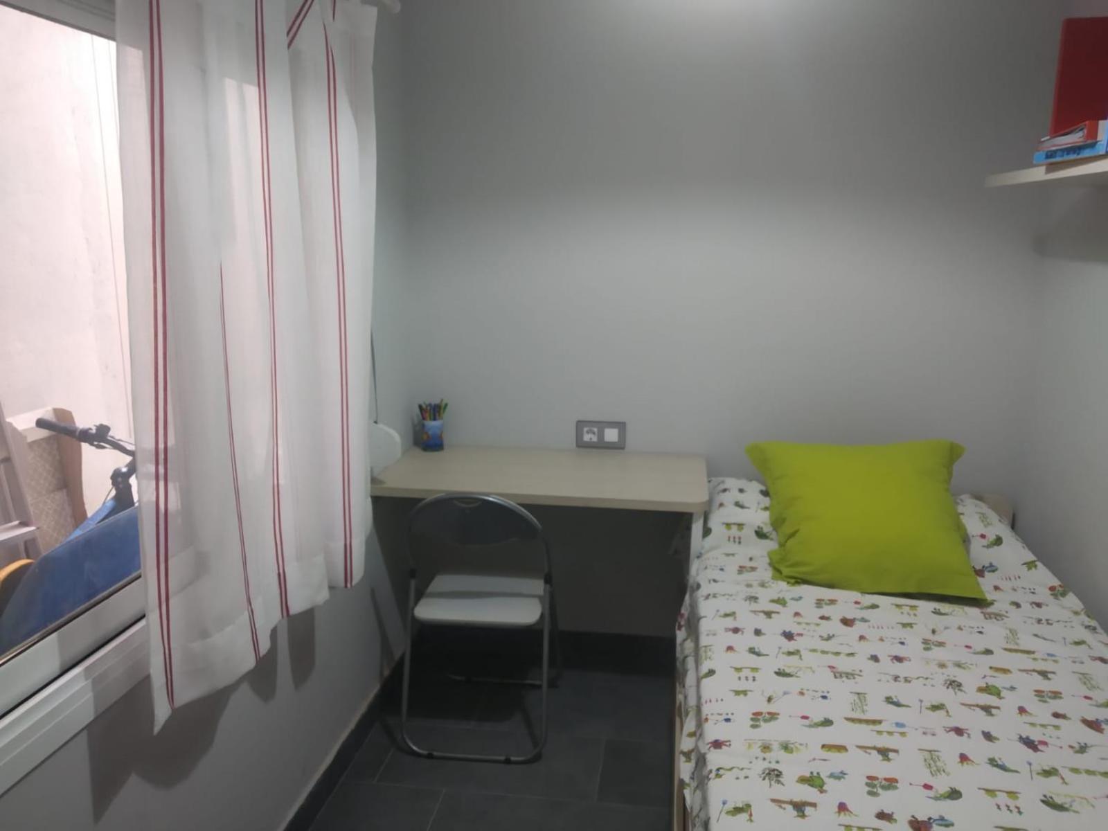 Baix A Mar Apartment Torredembarra Bagian luar foto